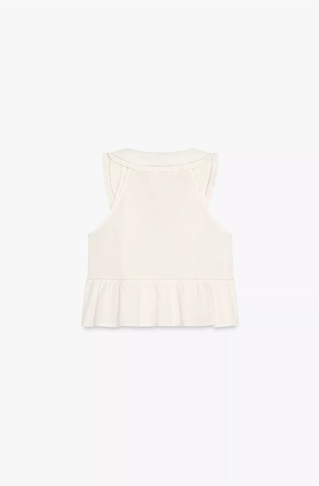 TOP BORDADOS CUELLO BOBO