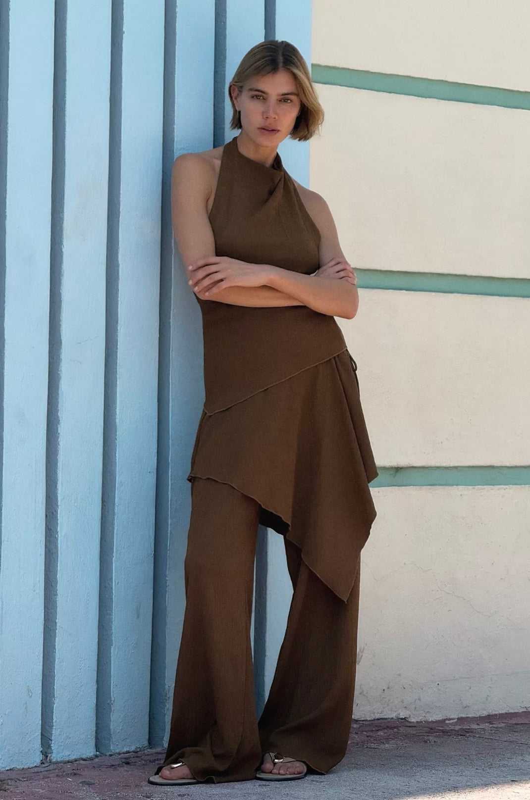 TOP HALTER DRAPEADO TEXTURA