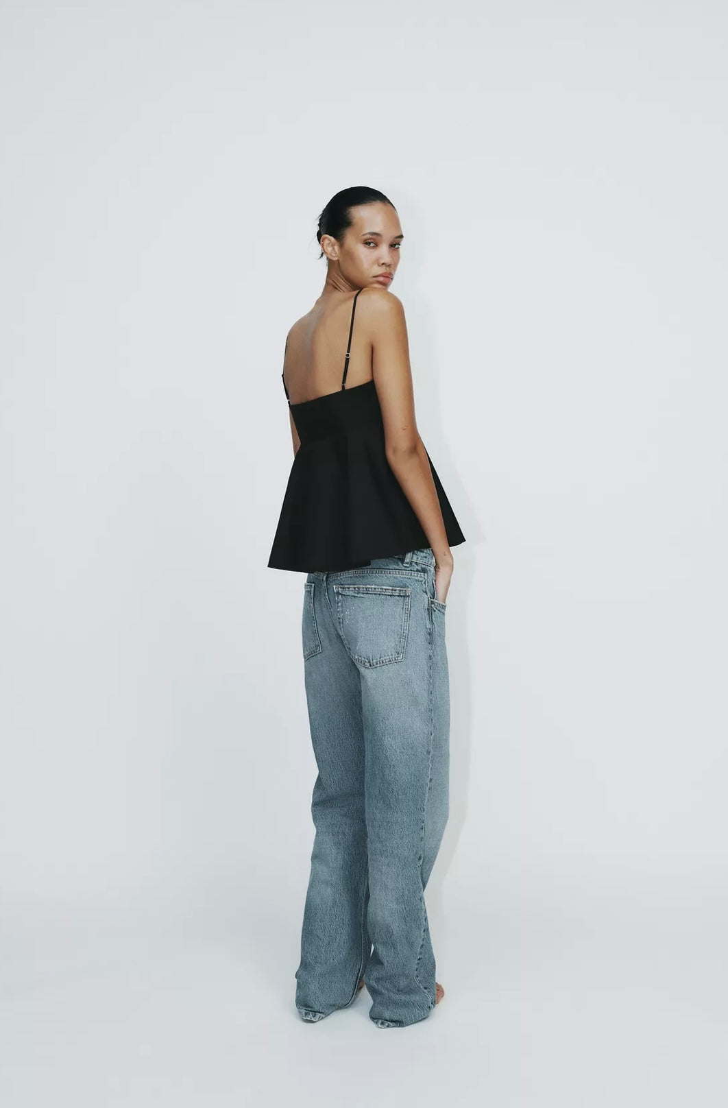 TOP TIRANTES EFECTO PEPLUM