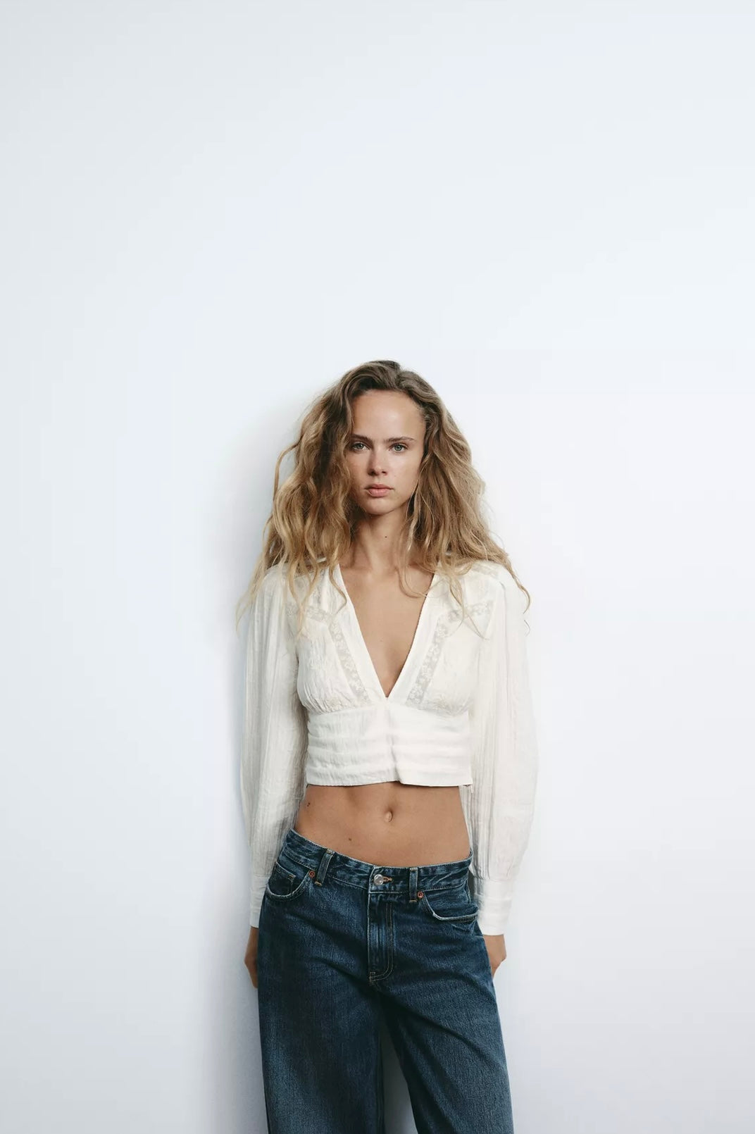 CAMISA CROP ESTRUCTURA