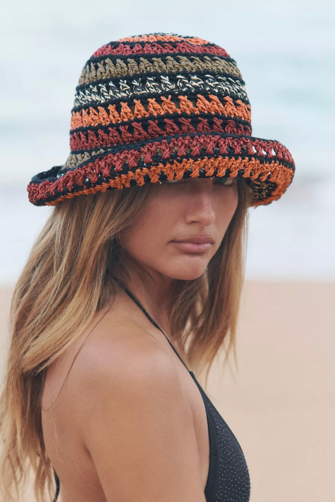 GORRO BUCKET TRENZADO COMBINADO