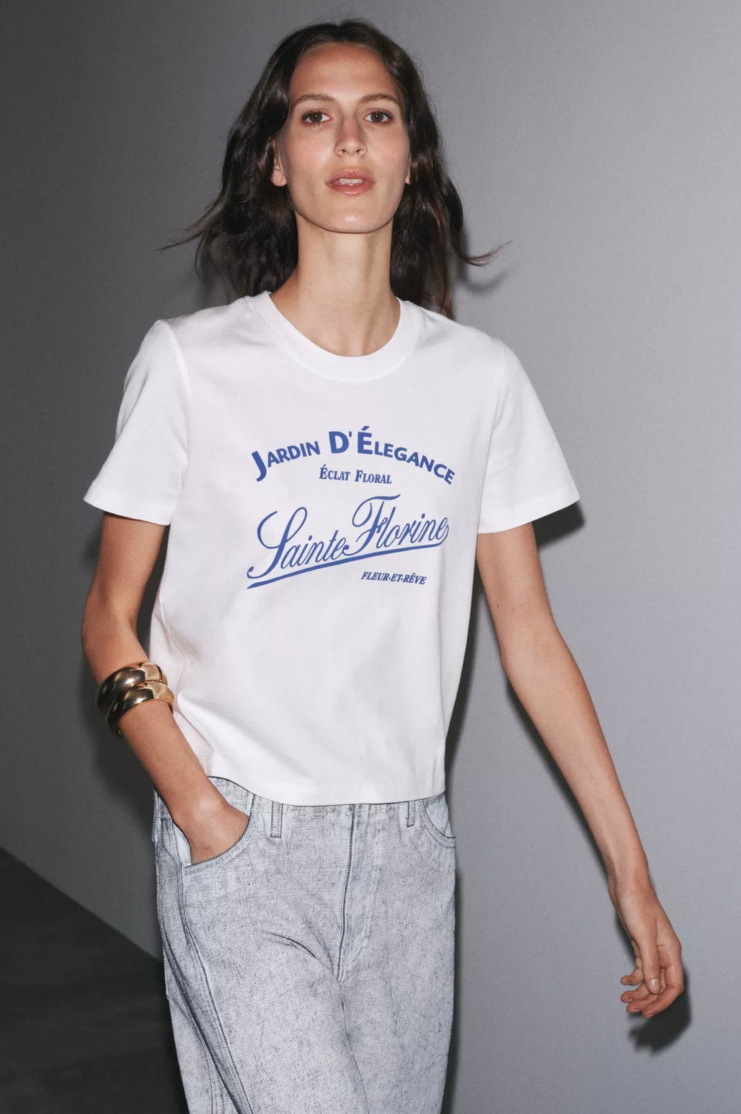 PLAYERA TEXTO CONTRASTE