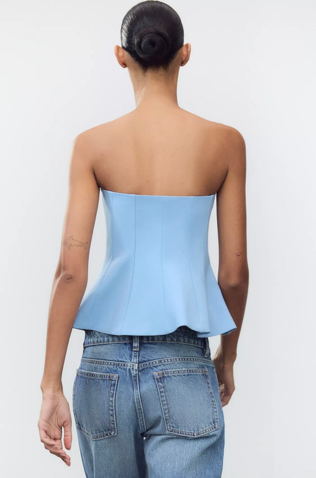 TOP STRAPLESS PEPLUM
