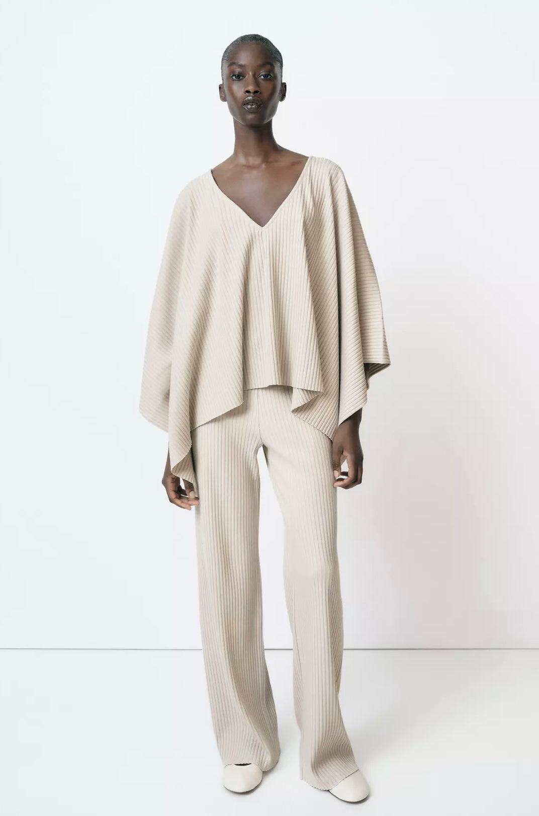 PANTALÓN CANALÉ