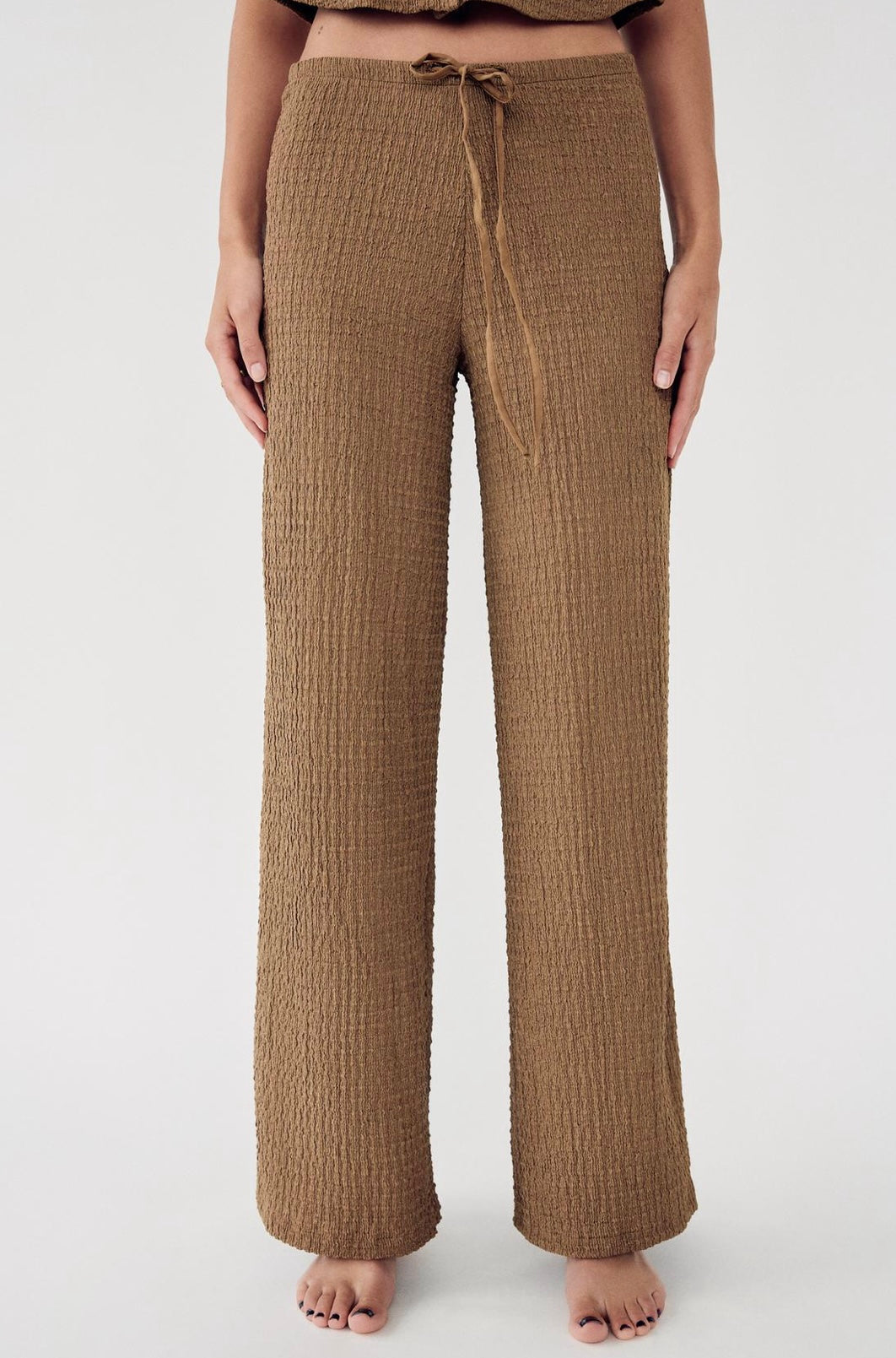 PANTALÓN RECTO ESTRUCTURA