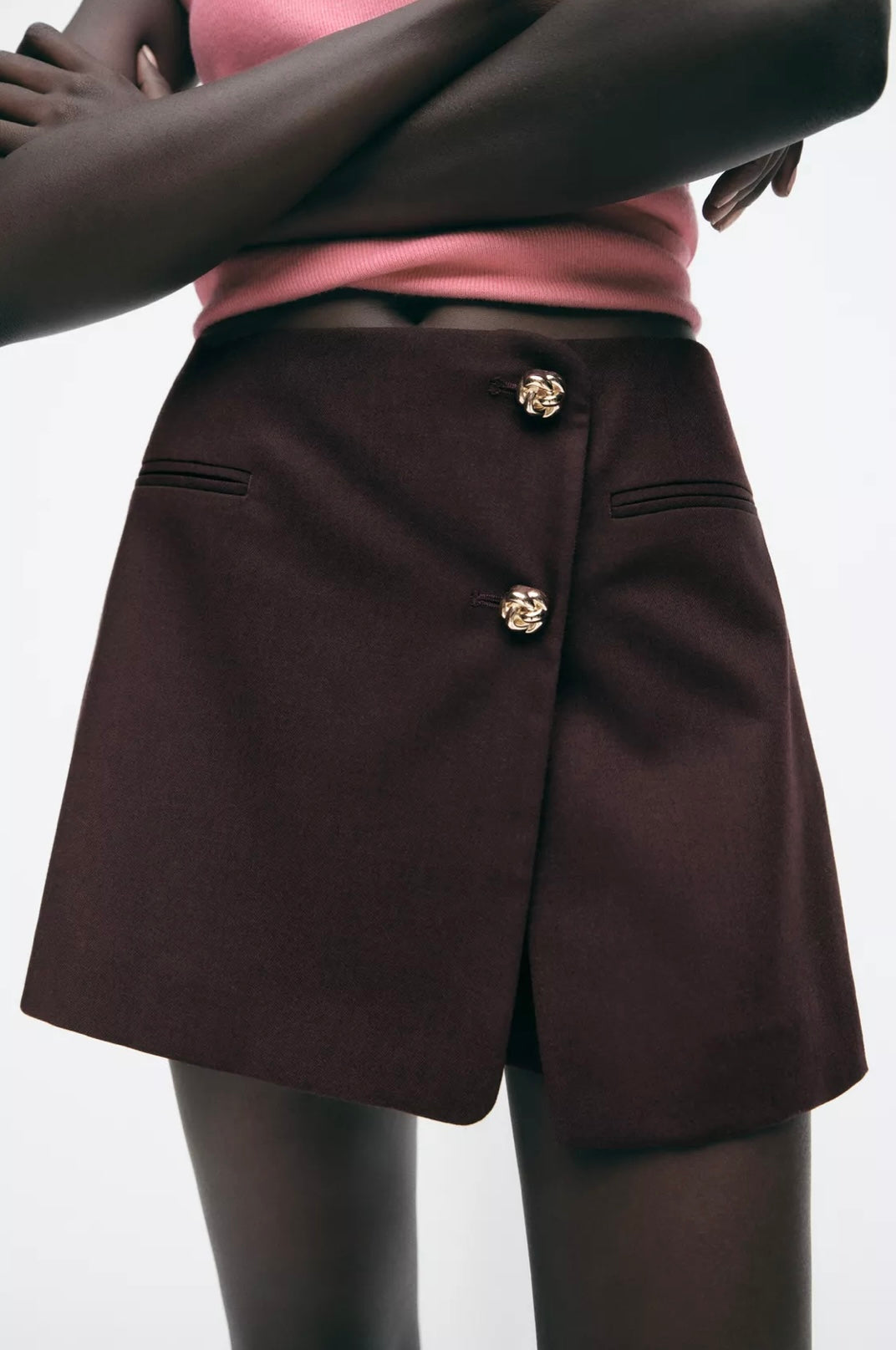 FALDA PANTALÓN BOTONES RELIEVE