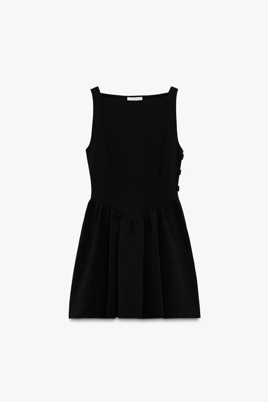VESTIDO SKATER FRUNCES