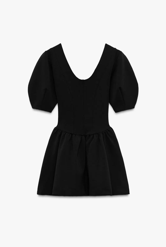 VESTIDO SKATER ENTALLADO