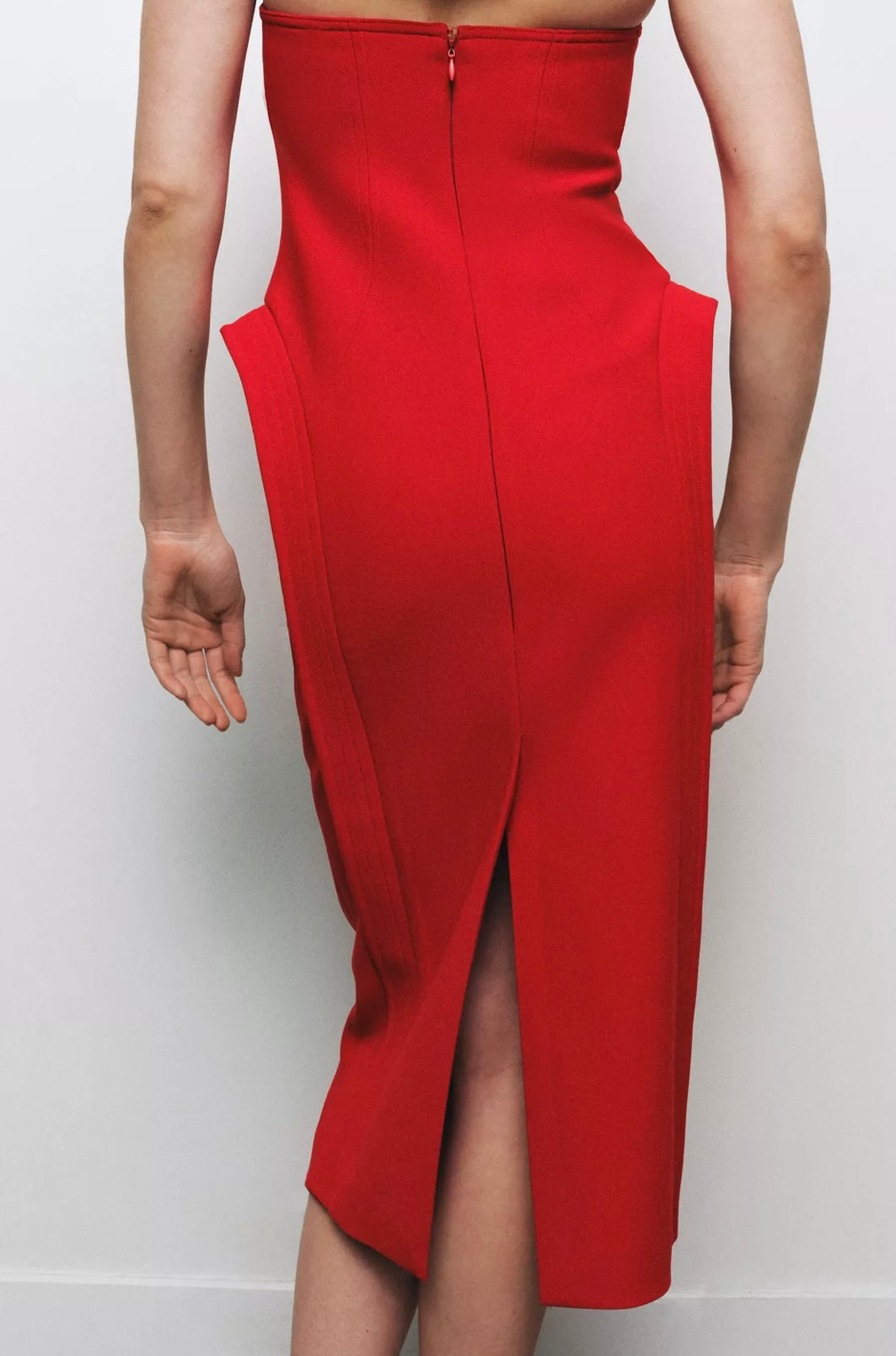 VESTIDO MIDI ESCOTE CORAZÓN